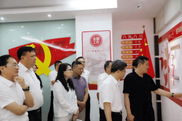 6401690524884765.jpg 2_09.jpg